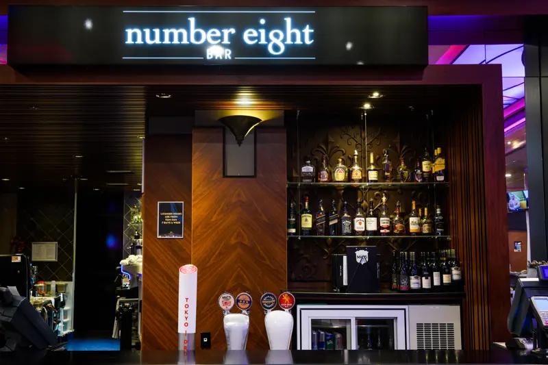 Number Eight Bar — photo 1