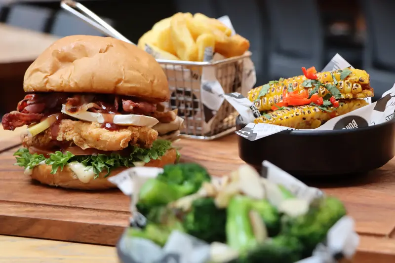 EAT Burger — photo 1