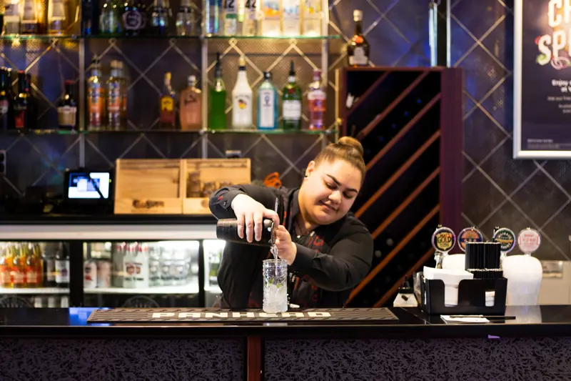 Number Eight Bar — photo 3